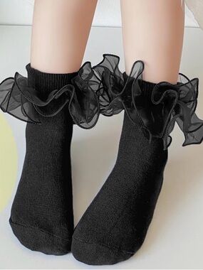 toddler girl Black Ruffle Ankle Socks 3 pack